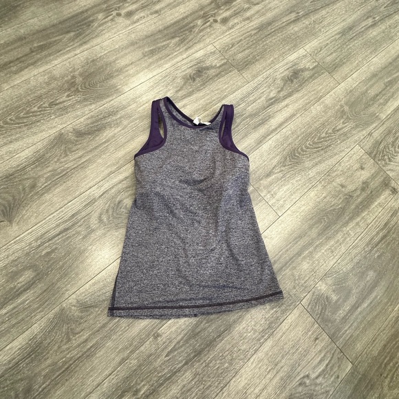 Bundle Lululemon Tank Top - Picture 6 of 10